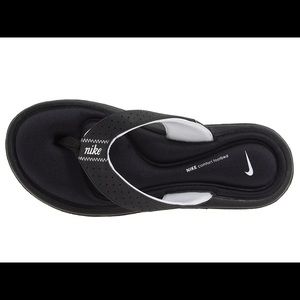 Nike comfort footbed flip flops